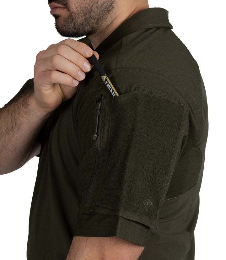 Pen Pocket on Sleeve of Defender Short Sleeve Shirt in OD Green