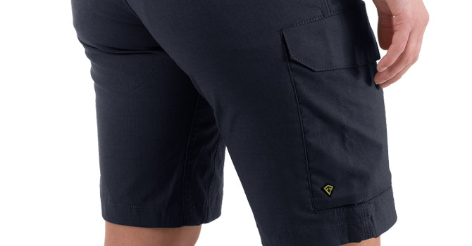 The pockets on all V2 Shorts feature reinforced pocket flaps for a professional look that lasts. A gusset at the bottom of the pocket ensures ample space for all essential gear without adding bulk.