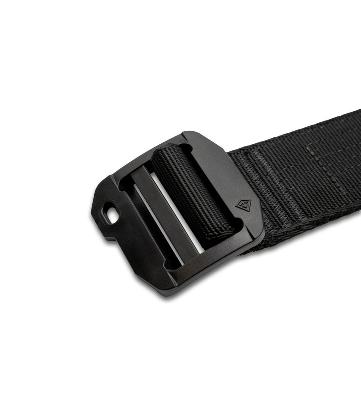 A close-up of a black tactical web belt with a matte black plastic quick-release buckle, shown on a clean white background |color_black