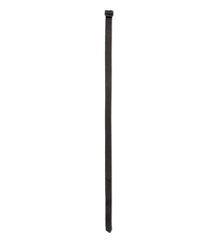Full straight shape image of black belt with a black plastic buckle, shown vertically against a plain white background |color_black