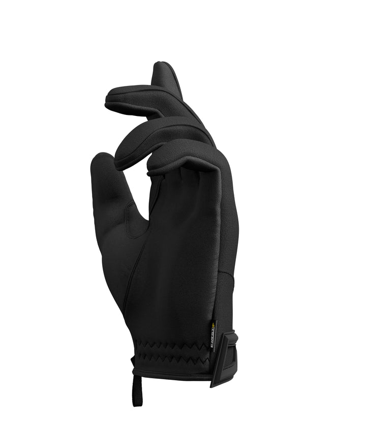 Left inside 1/4 view of Men's Slash Patrol Glove pose 2|color_black