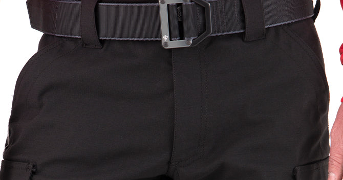 The stretch of the V2 Fabric is evident in the comfort waist. The pants will provide comfort throughout the duration of your shift and move with you as you are in motion.