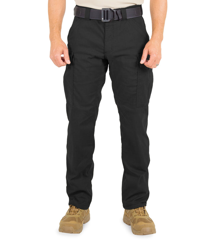 Front of Men's V2 BDU Pant in Black